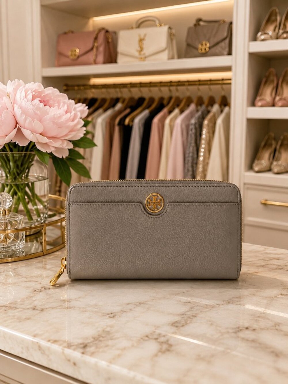 NWT Tory Burch Landon Continental Zip Wallet French Grey